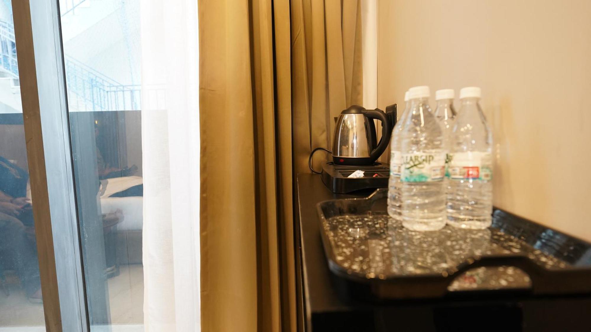 Aquila Grand Suites - Noida Sector 136 מראה חיצוני תמונה