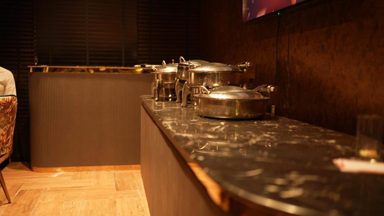 Aquila Grand Suites - Noida Sector 136 מראה חיצוני תמונה
